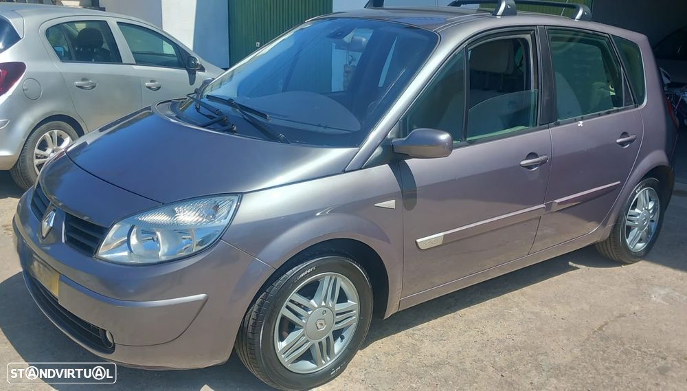 Renault Scénic 1.5 dCi Confort - 1
