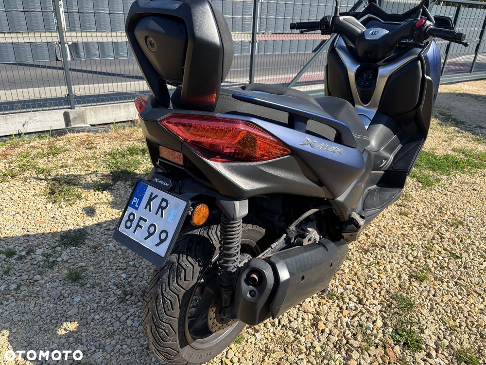Yamaha X-max - 15
