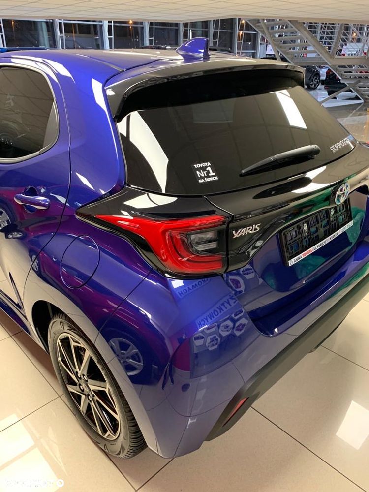 Toyota Yaris Hybrid 1.5 Comfort - 2