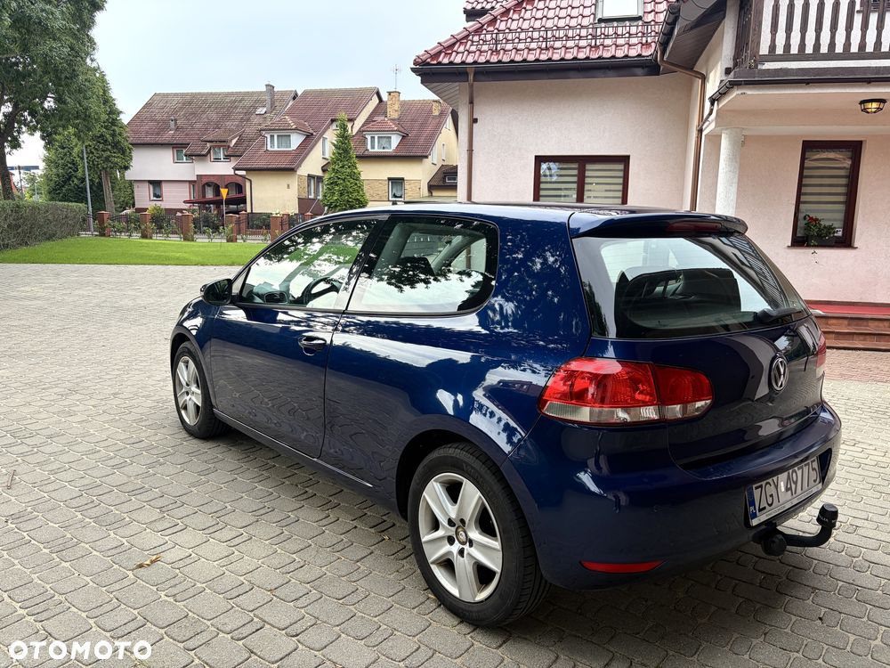 Volkswagen Golf - 4