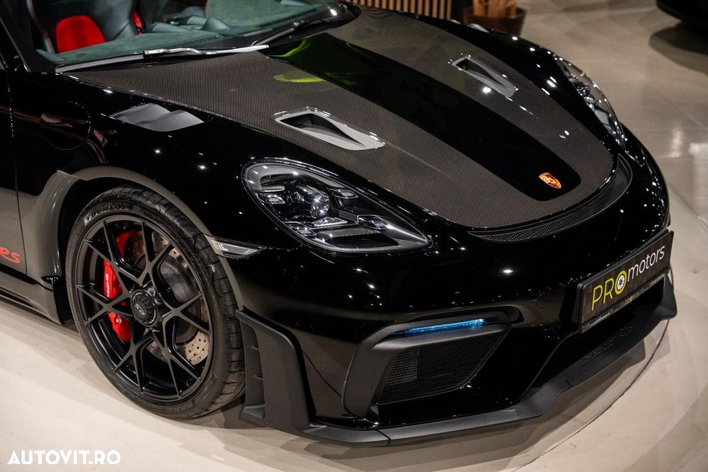 Porsche Boxster 718 Spyder RS - 8