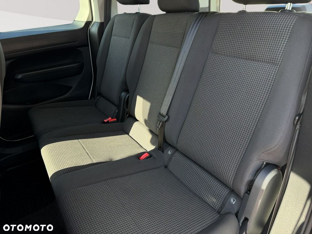 Volkswagen Caddy - 23