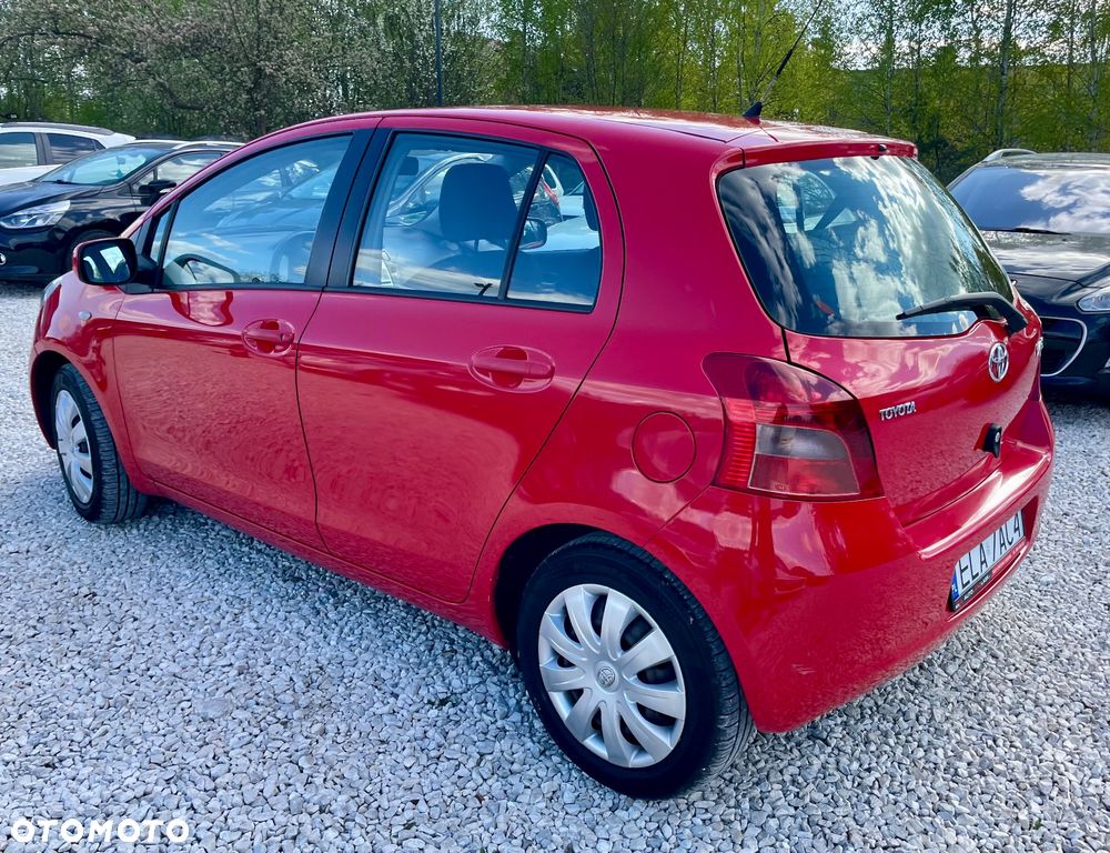 Toyota Yaris 1.3 Luna Hit - 18