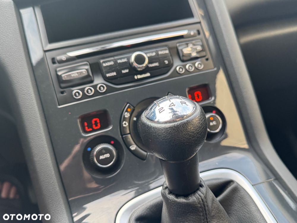 Peugeot 5008 120 VTi Active - 6