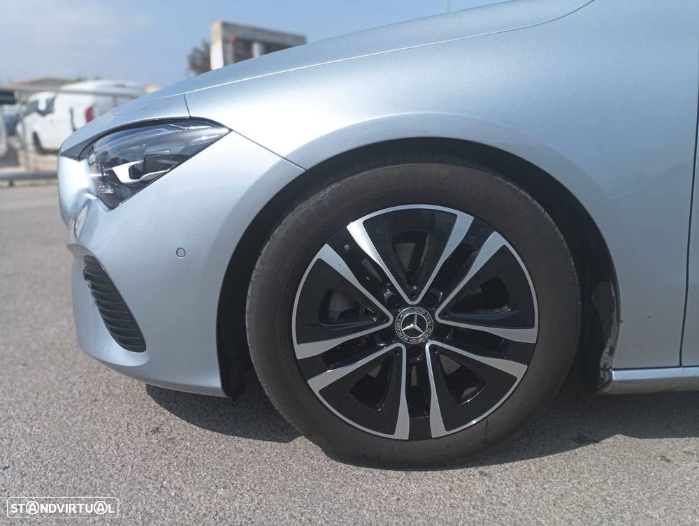 Mercedes-Benz CLA 180 d - 8