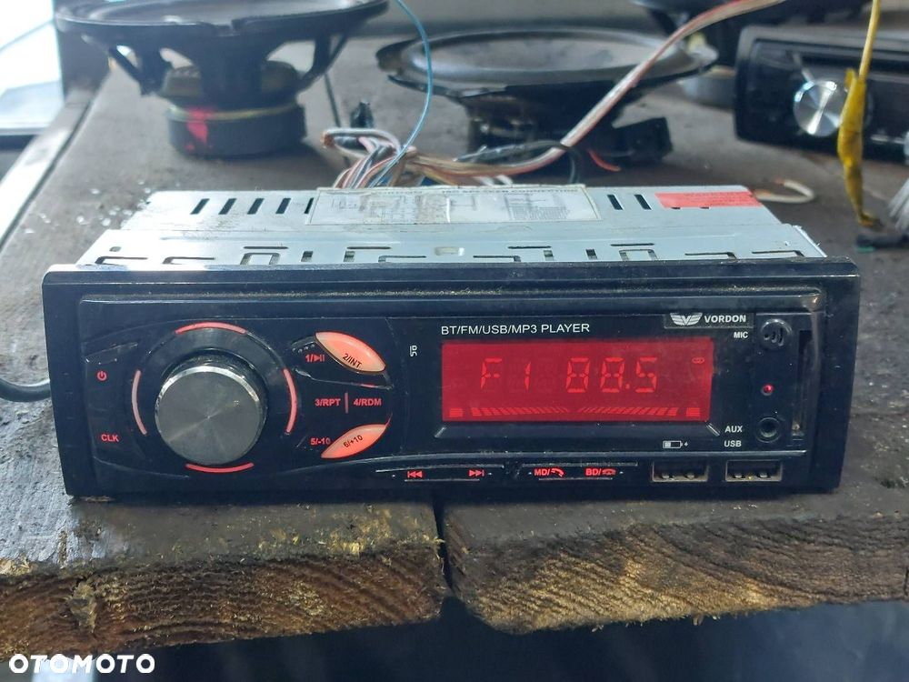 RADIO ODTWARZACZ SAMOCHODOWY 1 DIN VORDON AUX USB BT - 6