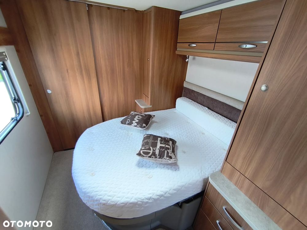 SWIFT CORNICHE 20/4 - 21