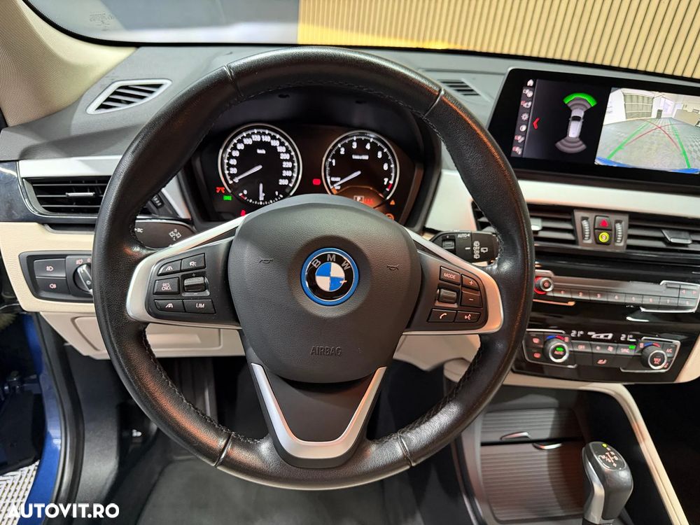 BMW X1 xDrive25e Advantage - 10