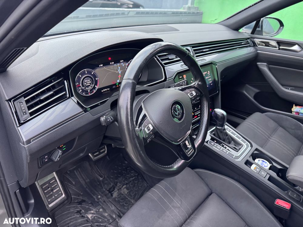 Volkswagen Passat Alltrack 2.0 TDI SCR 4Motion DSG - 12