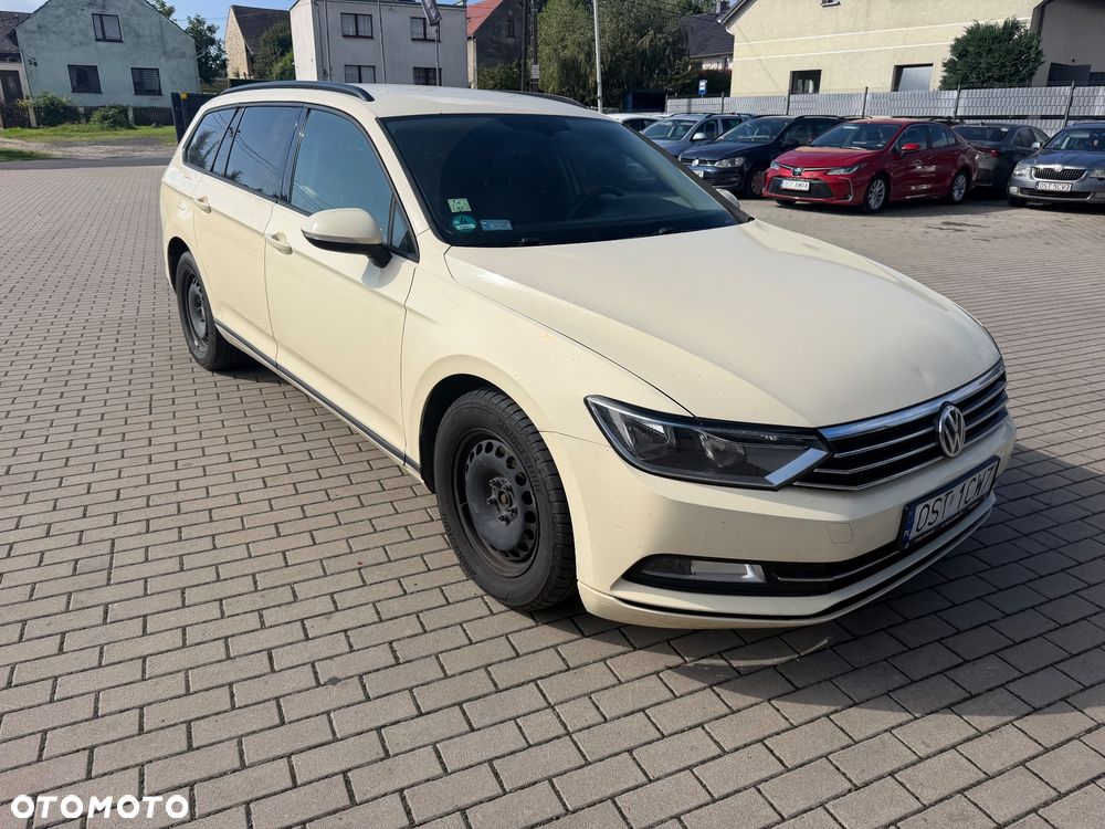 Volkswagen Passat 2.0 TDI SCR DSG - 3
