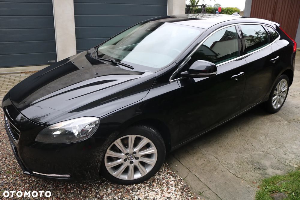 Volvo V40 D4 Drive-E Momentum - 13