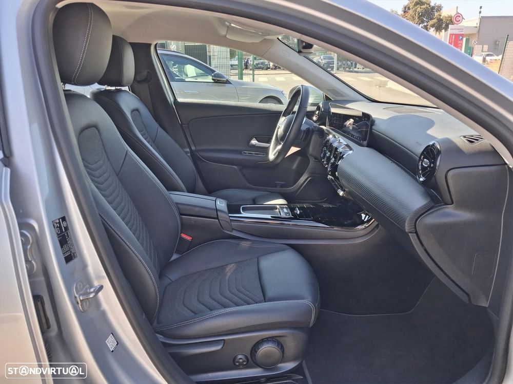 Mercedes-Benz A 200 Standard - 14