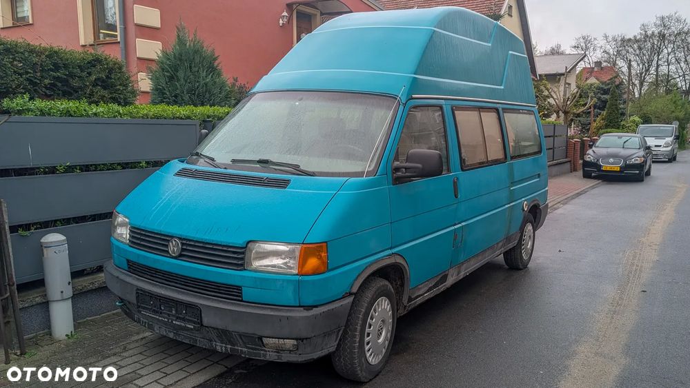 Volkswagen Multivan Standard - 2