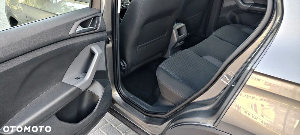 Volkswagen T-Cross 1.0 TSI OPF ACTIVE - 29