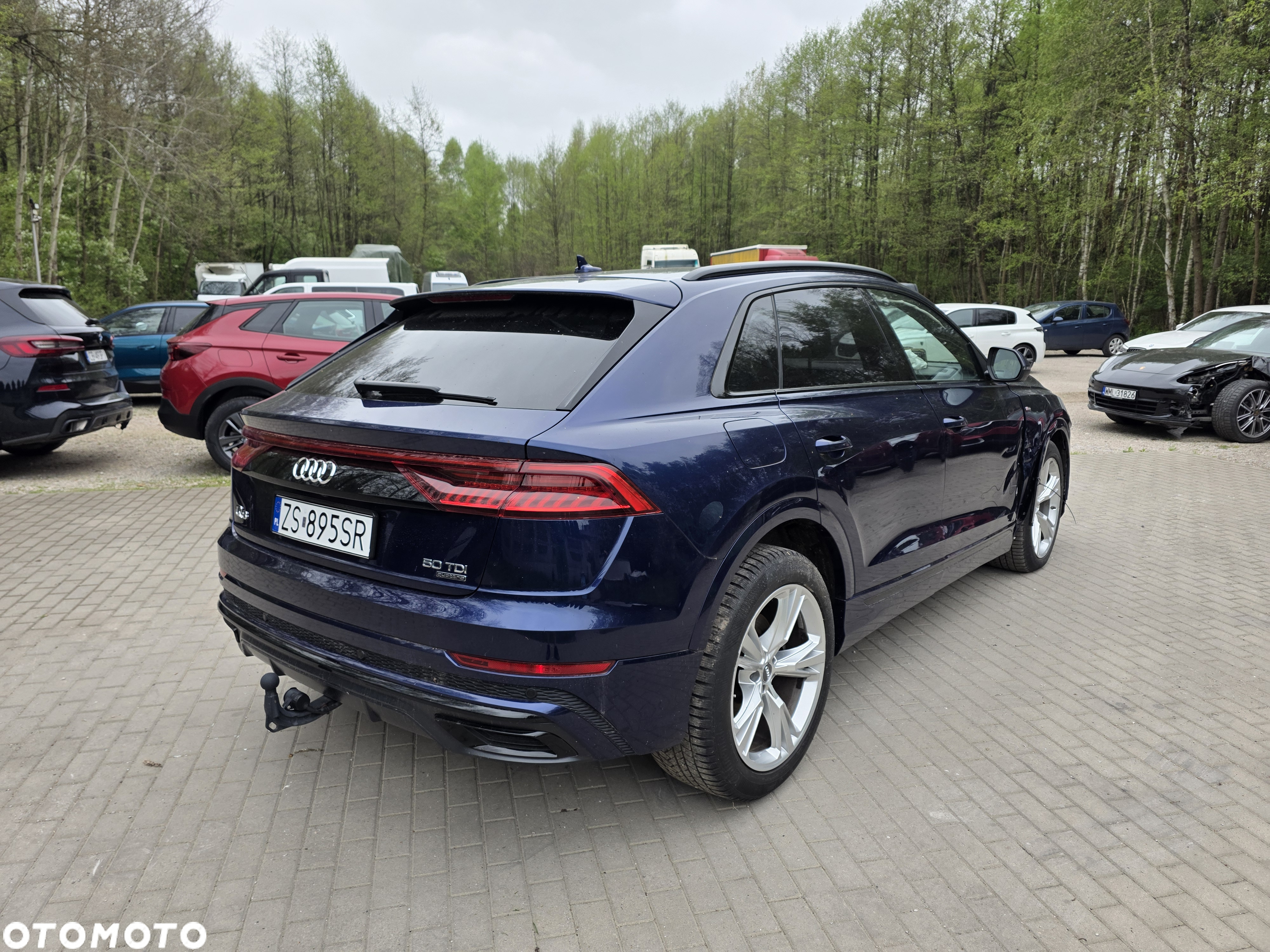Audi Q8 - 8
