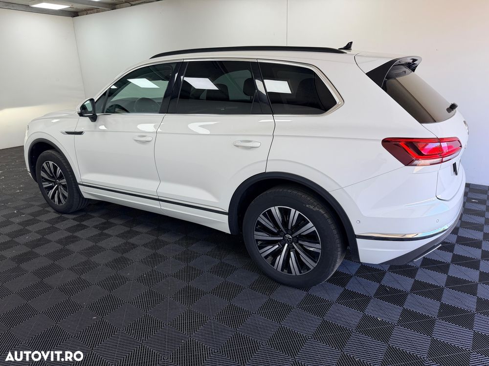 Volkswagen Touareg V6 TDI Elegance - 13