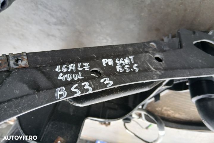 Trager / Calandru 3B0805594 8D0121251AT 3B0805594 8D0121251AT Volkswa - 8