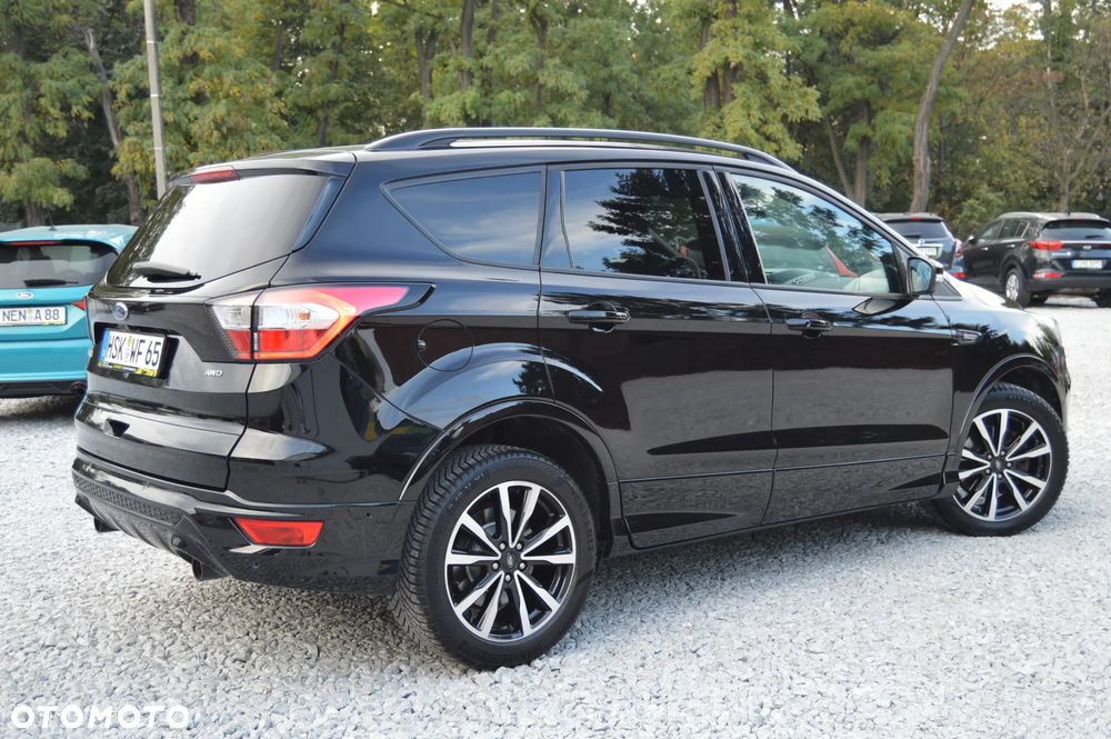 Ford Kuga 2.0 TDCi 4x4 ST-Line - 21