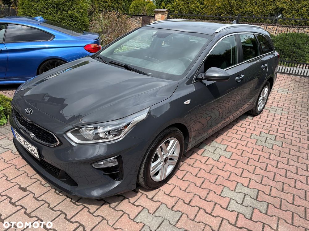 Kia Ceed 1.6 CRDi (48V Mild-Hybrid) DCT7 Platinum - 16