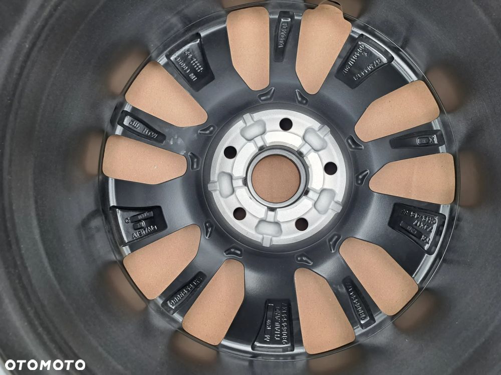Oryg. Toyota Proace Expert Traveller 7j 17 et45 - 7