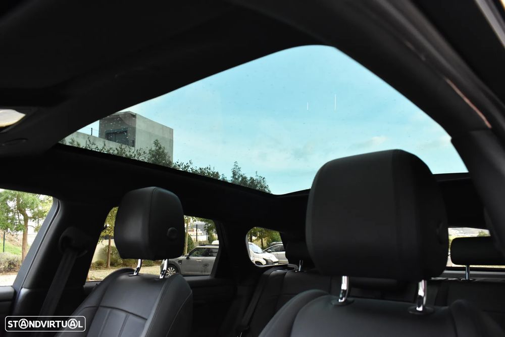 Land Rover Range Rover Evoque 1.5 P300e AWD R-Dynamic SE Auto - 52