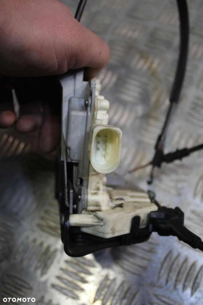 ZAMEK DRZWI LEWY TYŁ 7 PIN VW PASSAT B6 3C4839015A - 4