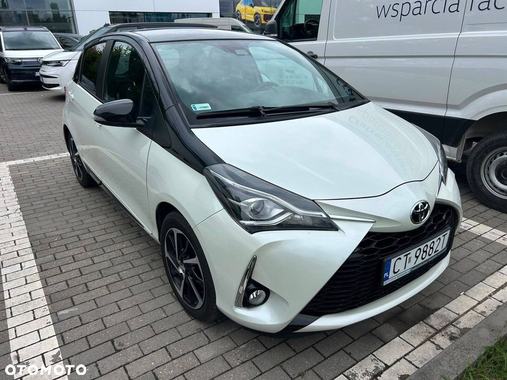 Toyota Yaris 1.5 Selection - 2