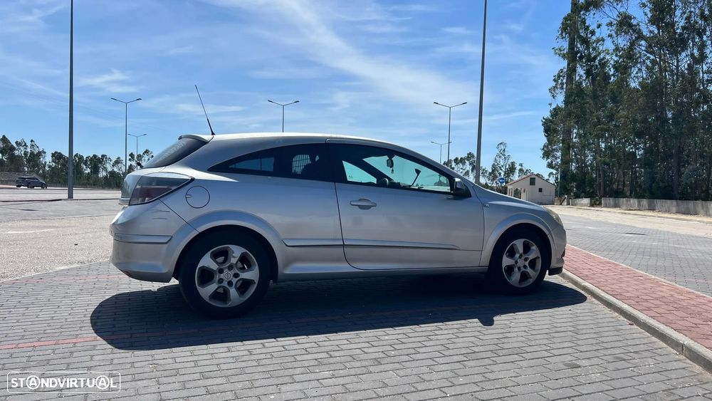 Opel Astra GTC 1.3 CDTi - 6