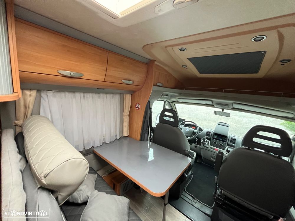 Adria Adriatik Coral S680 SP - 22