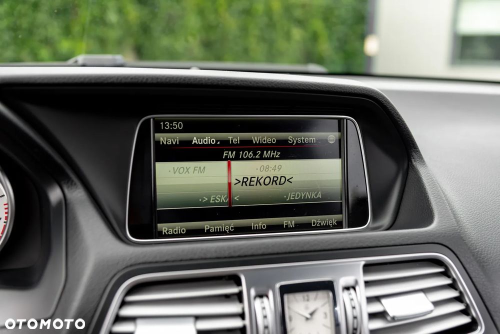 Mercedes-Benz Klasa E 350 BlueEFFICIENCY 7G-TRONIC Avantgarde - 26