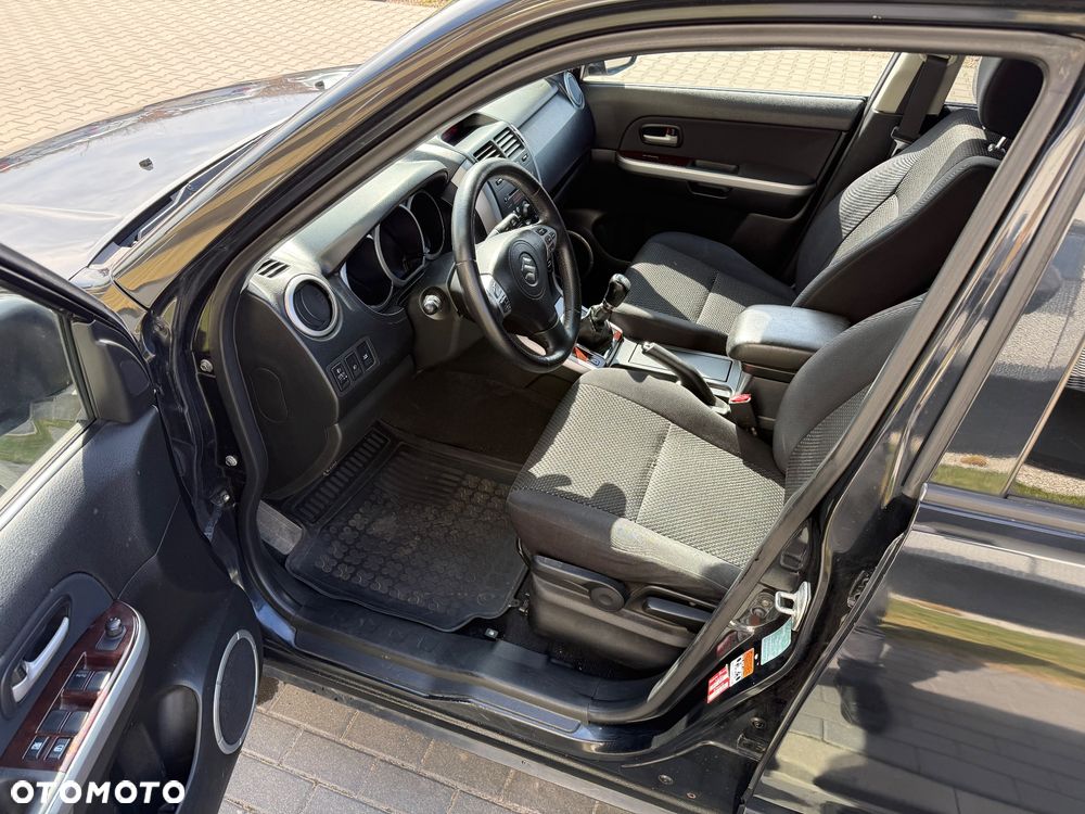Suzuki Grand Vitara 1.9 DDiS Comfort - 7