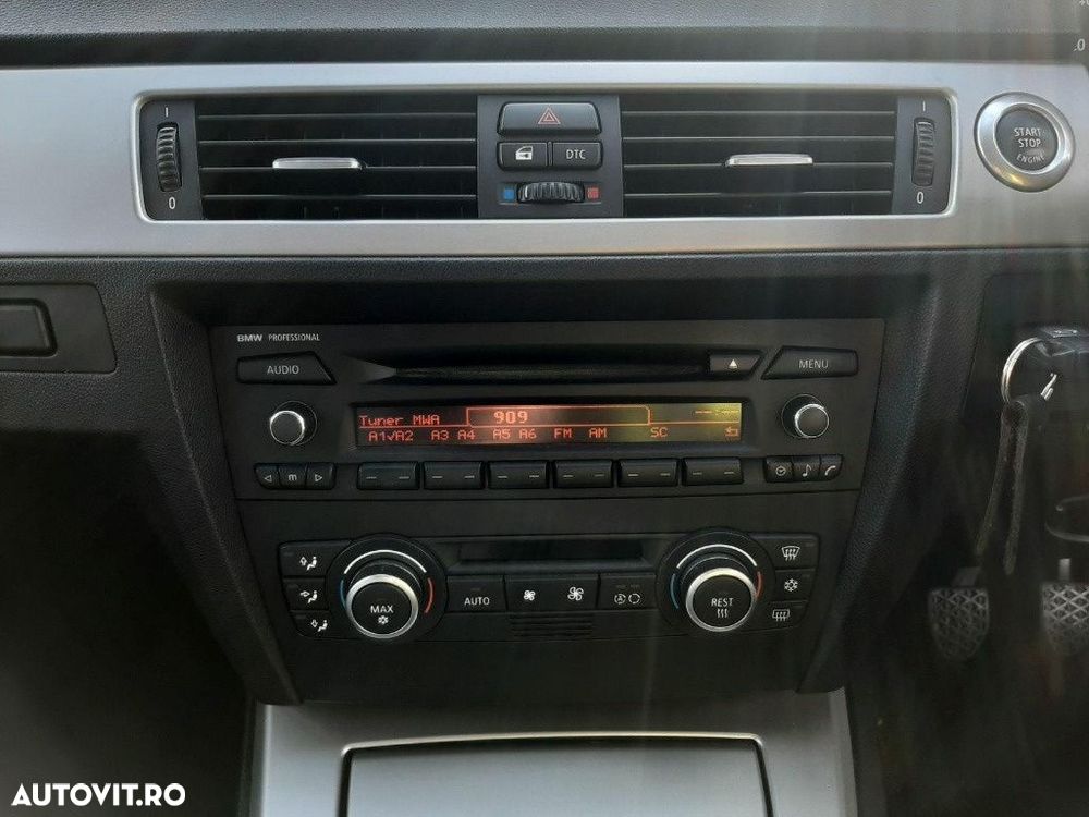 Aripa stanga spate BMW E91 2007 318i Break 2.0 - 10