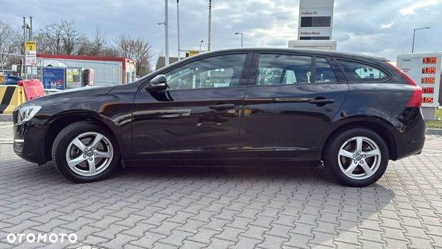 Volvo V60 D3 Geartronic Momentum - 5