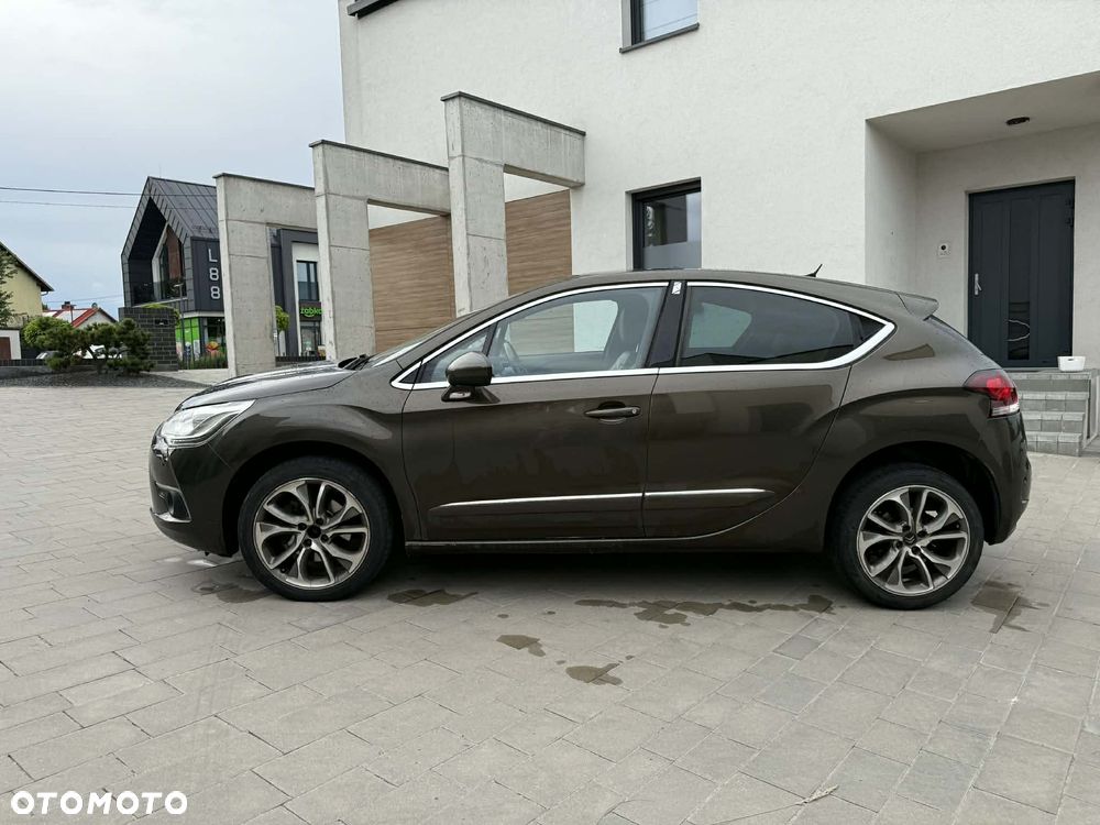 Citroën DS4 2.0 HDi Pure Pearl - 12