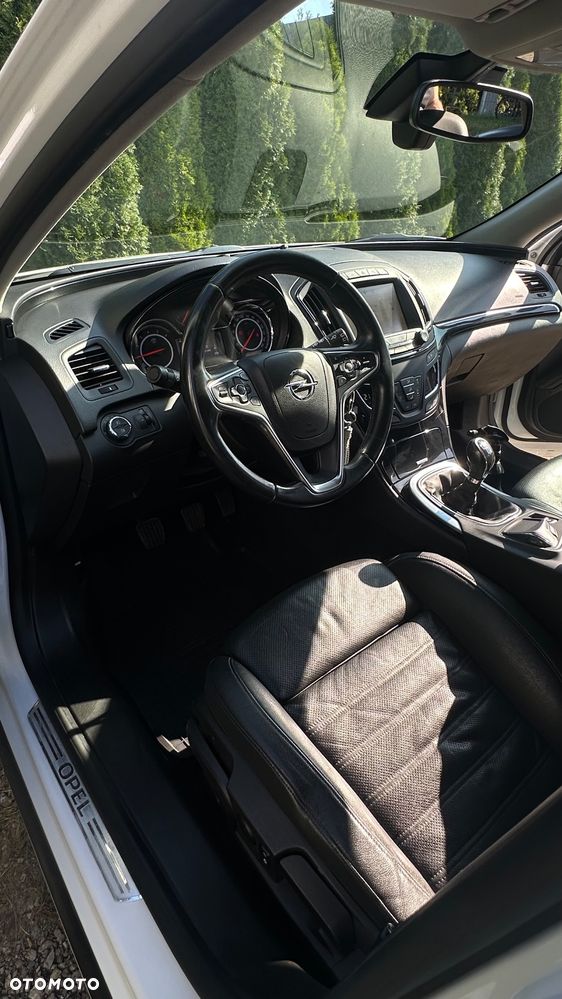 Opel Insignia - 13