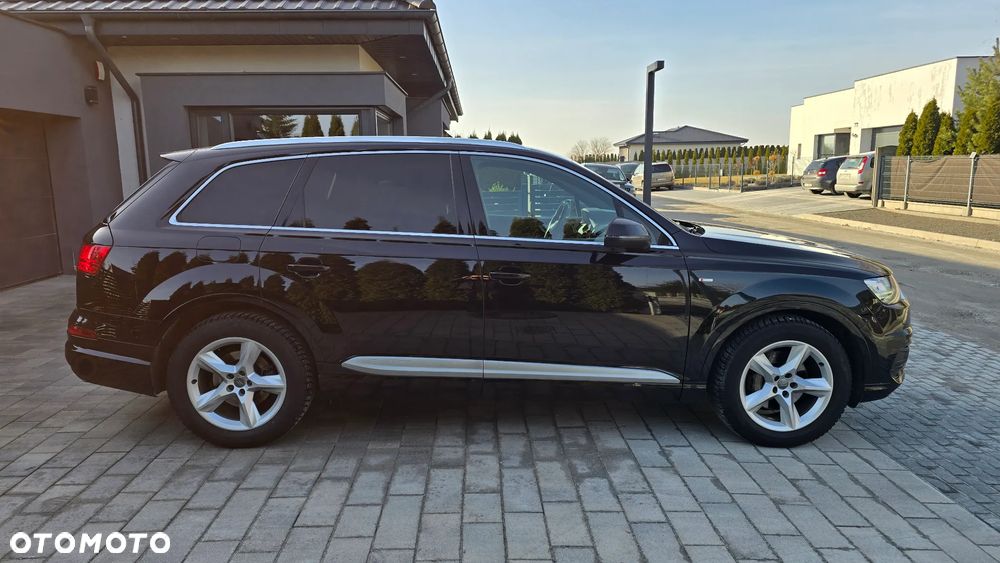 Audi Q7 - 9