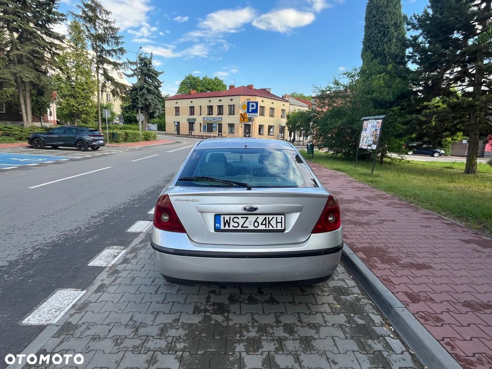Ford Mondeo 2.0 TDCI Ghia - 5