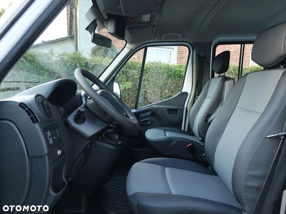 Renault Master 6-osobowy DOKA skrzynia ładunkowa BLIŹNIAK podwójne koła - 11