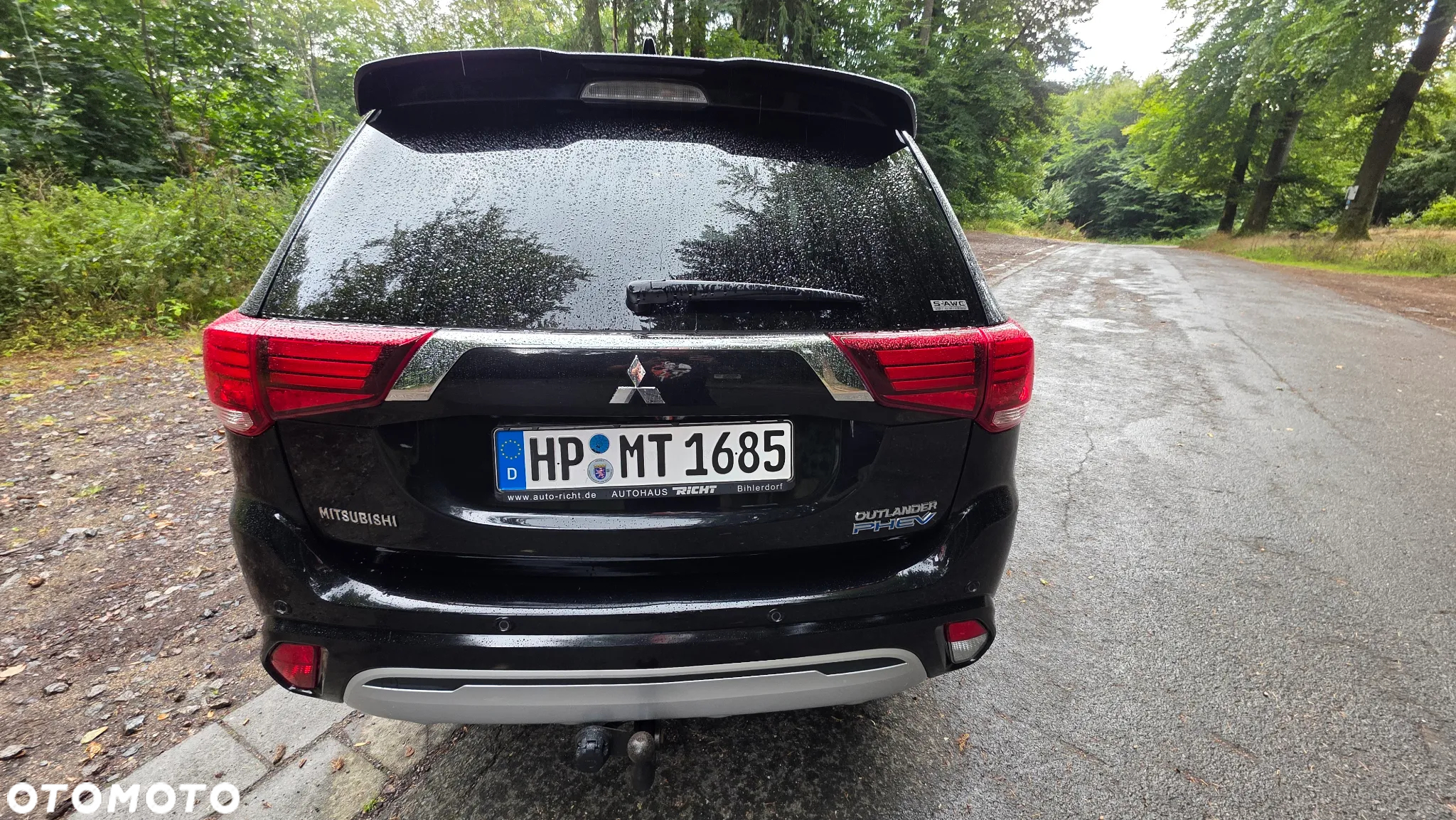 Mitsubishi Outlander 2.4 4WD Plug-In Hybrid Spirit+ - 10