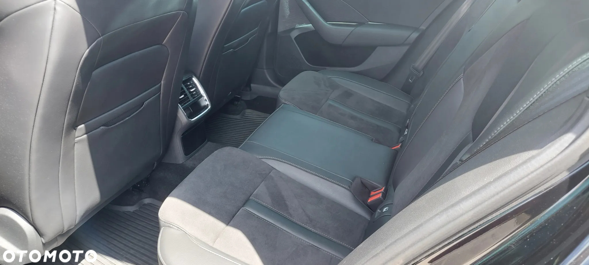 Skoda Octavia 2.0 TSI 4x4 Scout DSG - 26