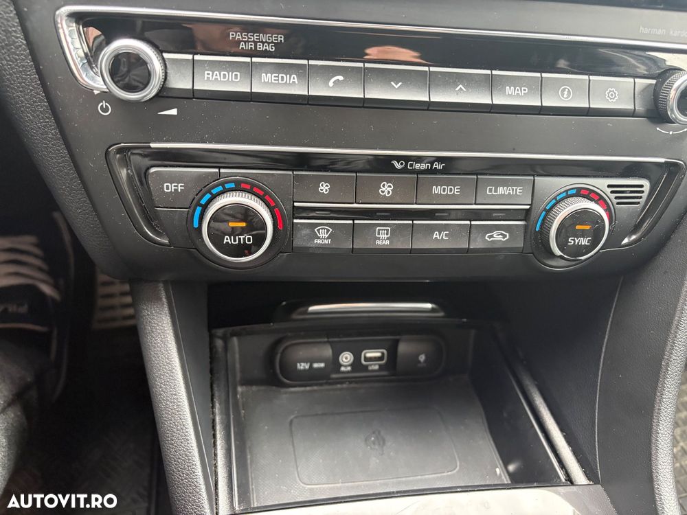 Kia Optima Sportagon 1.7 CRDI DCT Business Supreme - 20