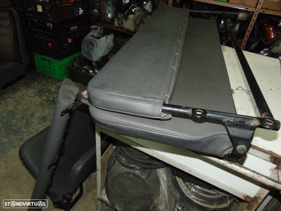 Nissan patrol 1995 bancos traseiros laterais - 9