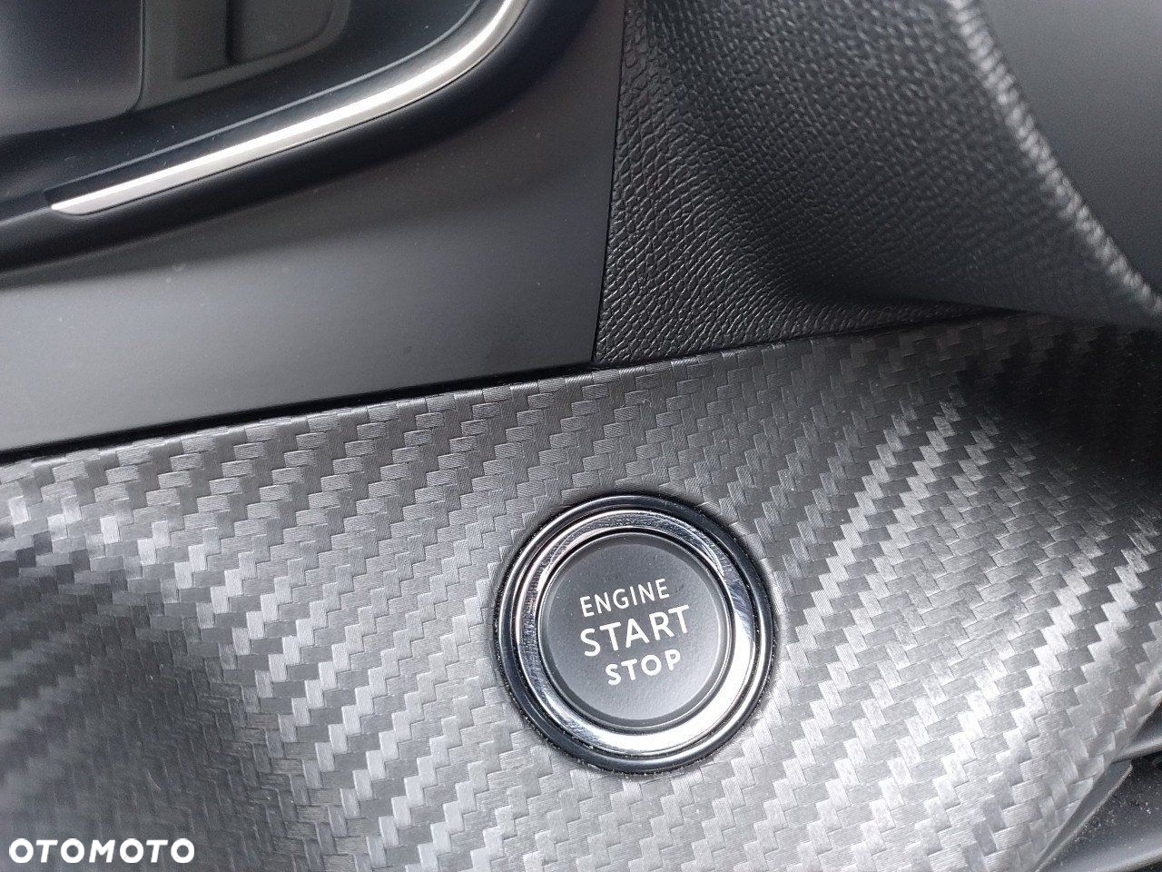 Peugeot 2008 1.2 PureTech Allure S&S EAT8 - 23