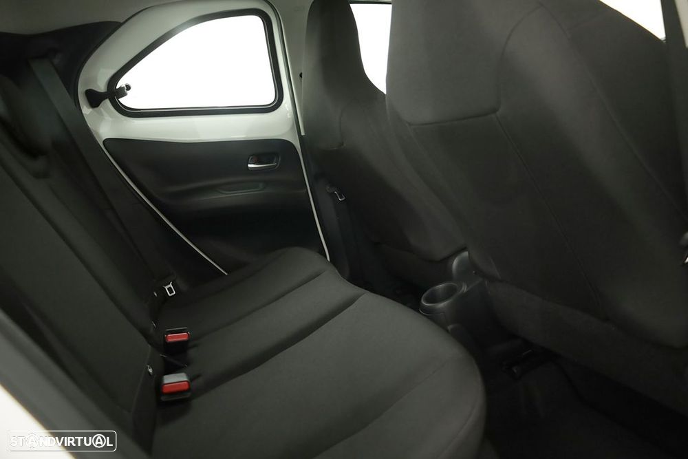 Toyota Aygo X - 21