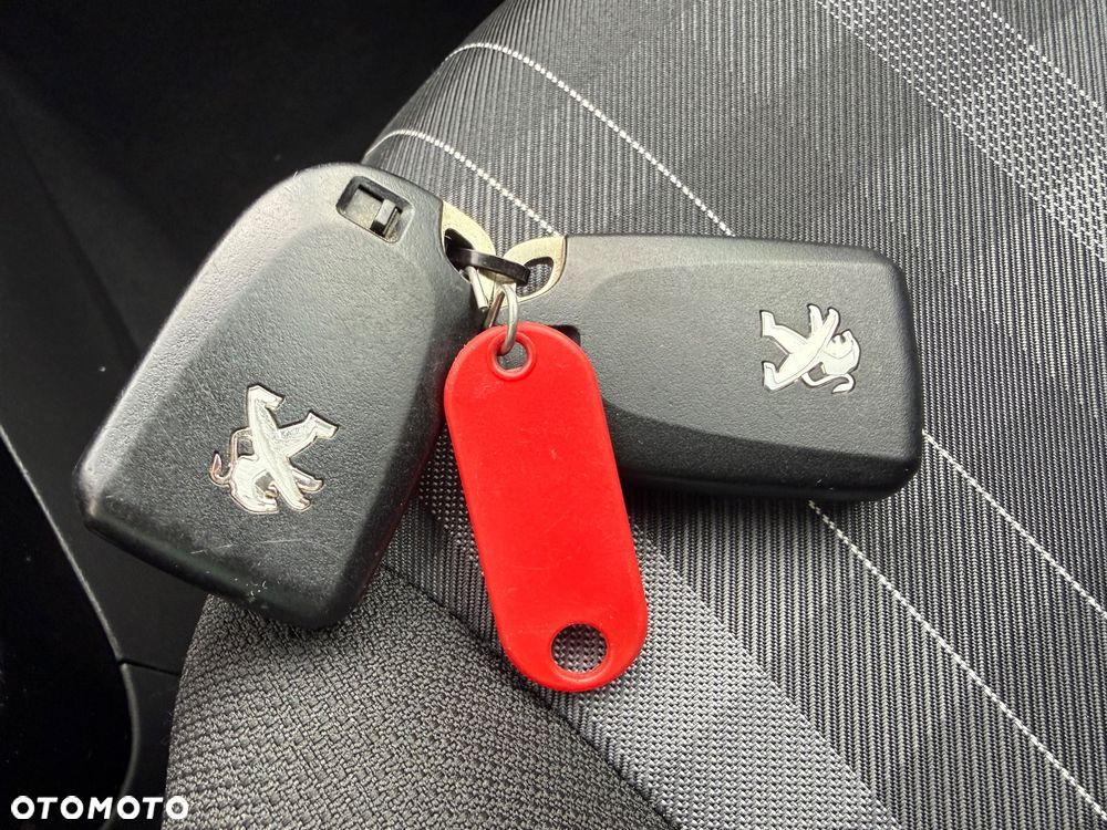 Peugeot 108 VTI 72 Top Allure - 17