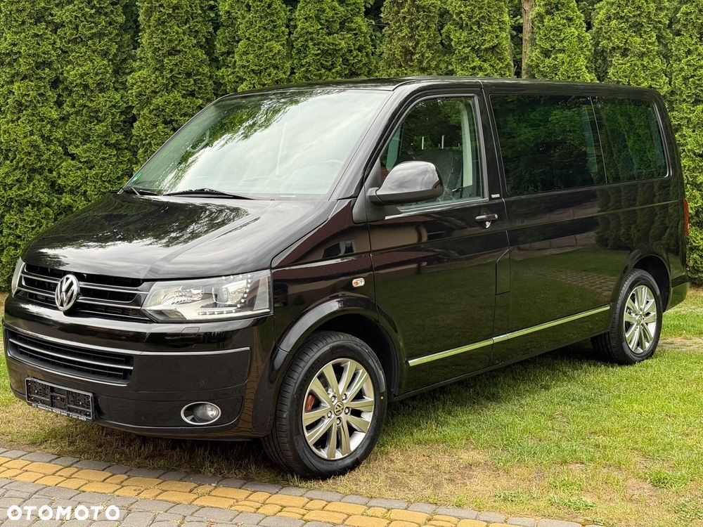 Volkswagen Multivan - 1