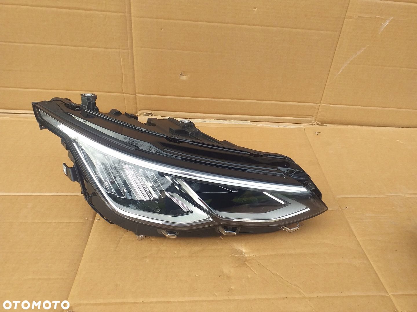GOLF 8 PRAWA LAMPA NOWA 5H1941030 - 1