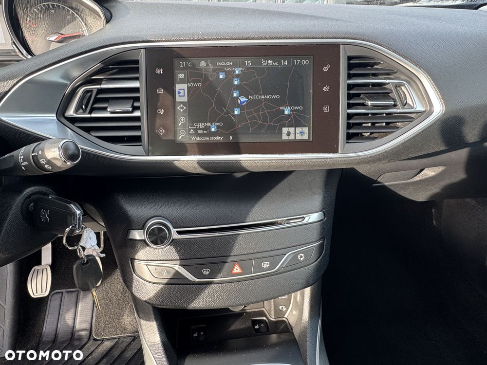 Peugeot 308 - 17
