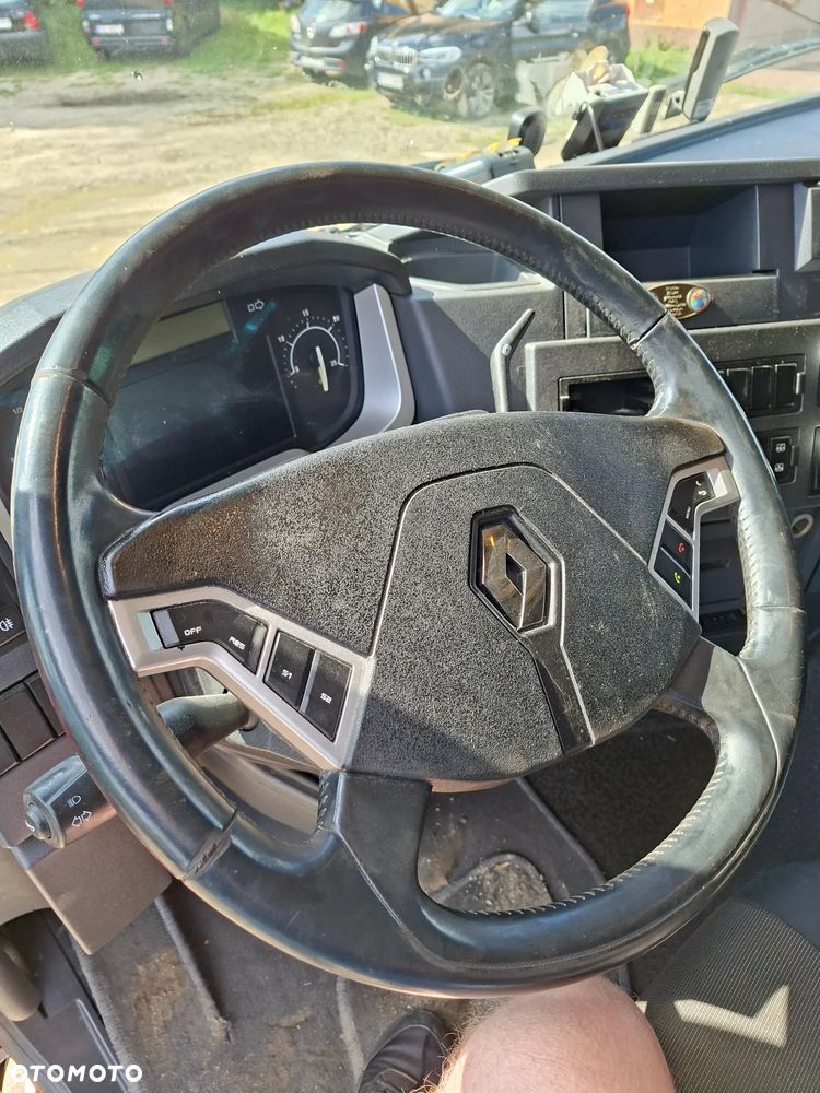 Renault Gama T 520 - 19