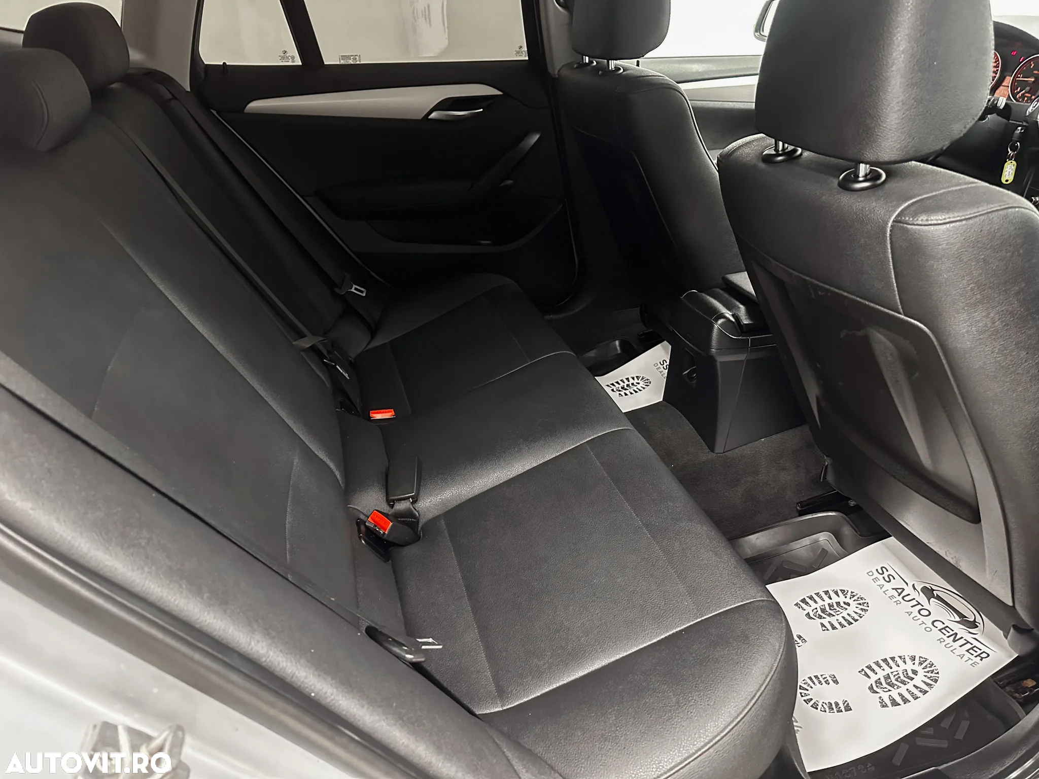 BMW X1 xDrive18d - 14
